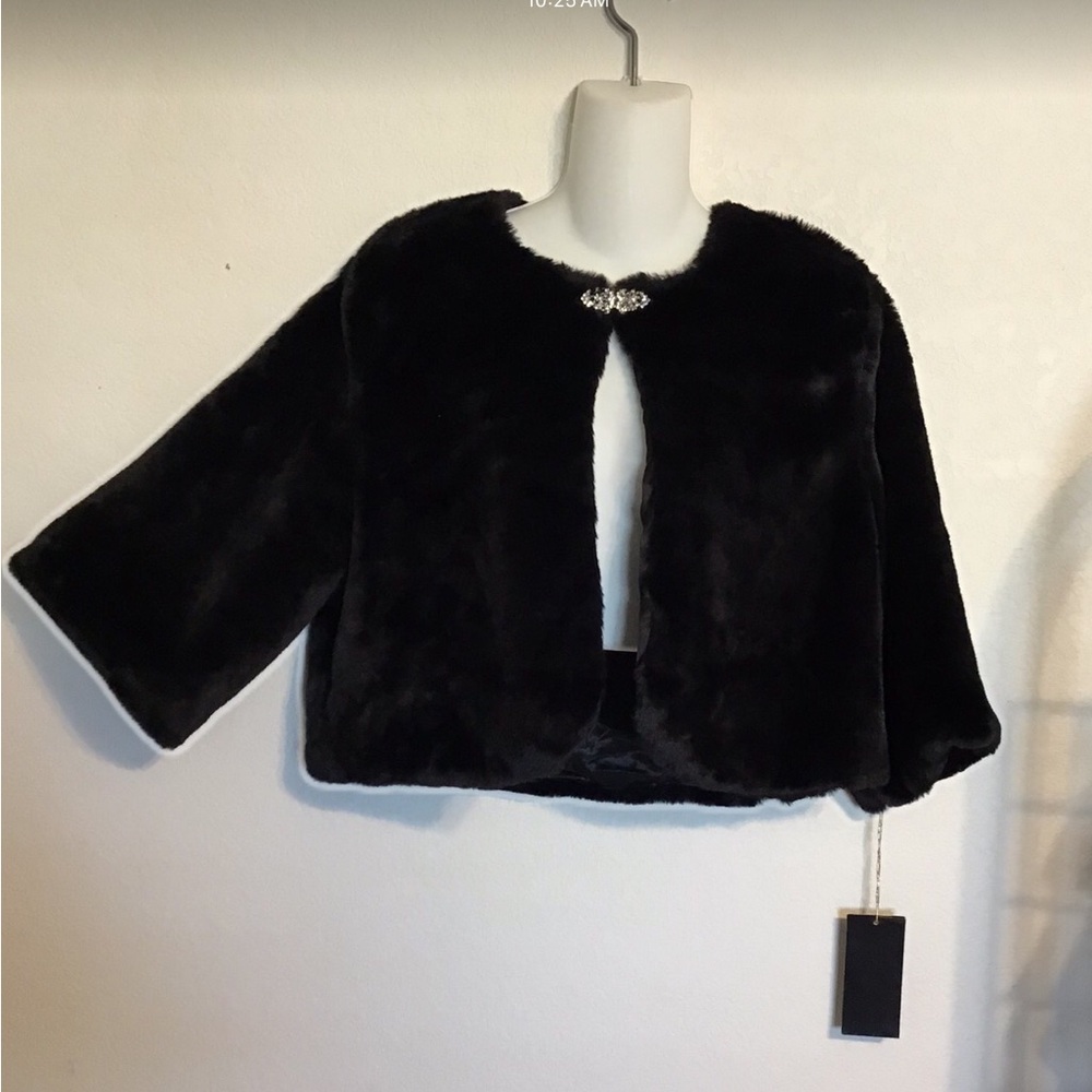 Parks and Main women’s faux fur jackets. Size L